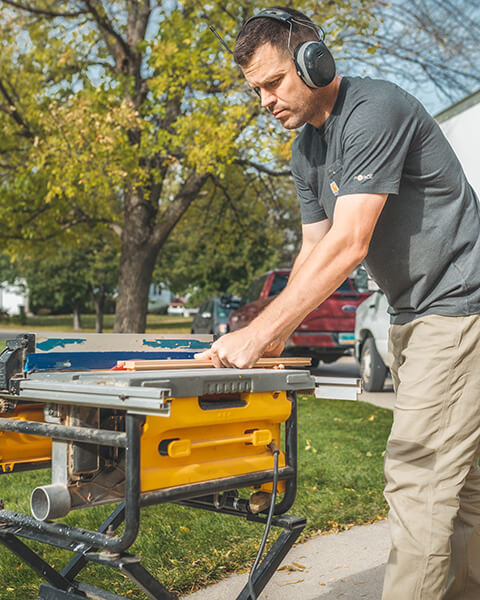 Cutting wood flooring